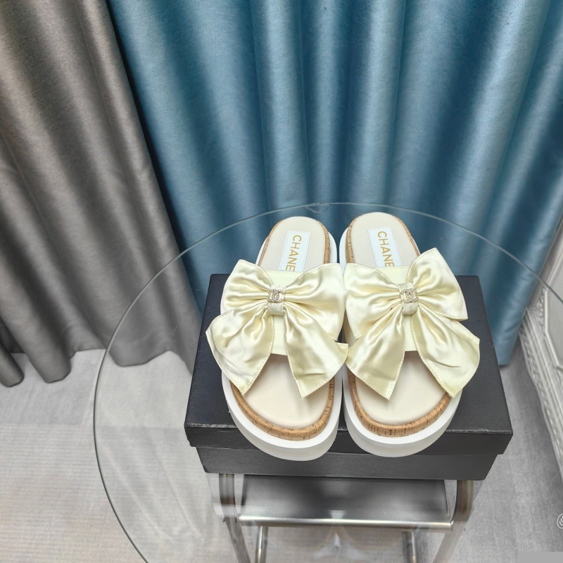 Ch*el slippers